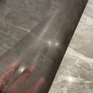 Estores de superfície de fibra de carboni per a la construcció d'equips esportius, resistents a la corrosió conductiva i ignífugues